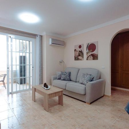 Apto Ache, Acogedor Apartamento De 66 M Con Terraza, Aire Acondicionado Y Parking Privado Gratuito Apartman Los Abrigos Kültér fotó